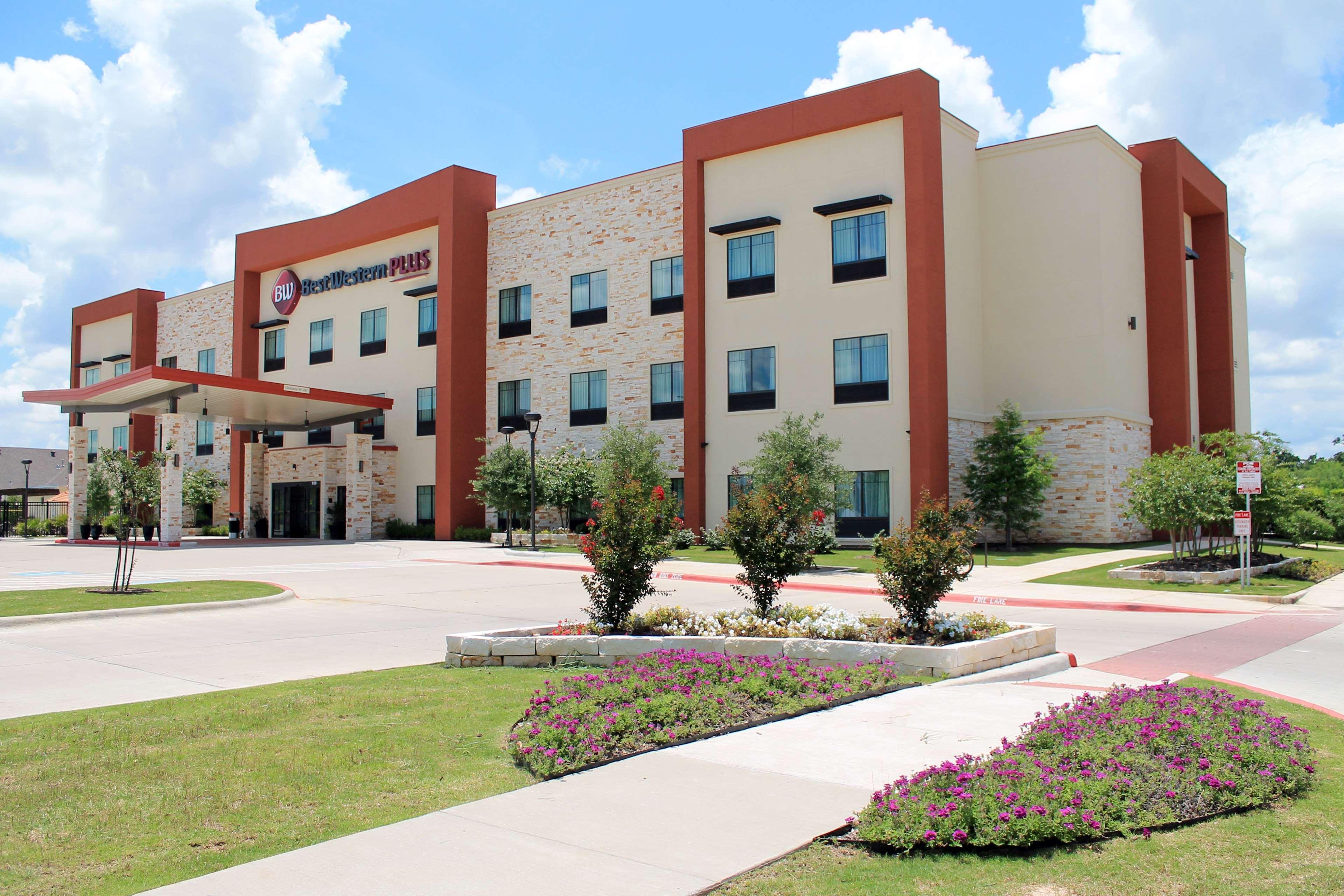 Best Western Plus College Station Inn & Suites Экстерьер фото