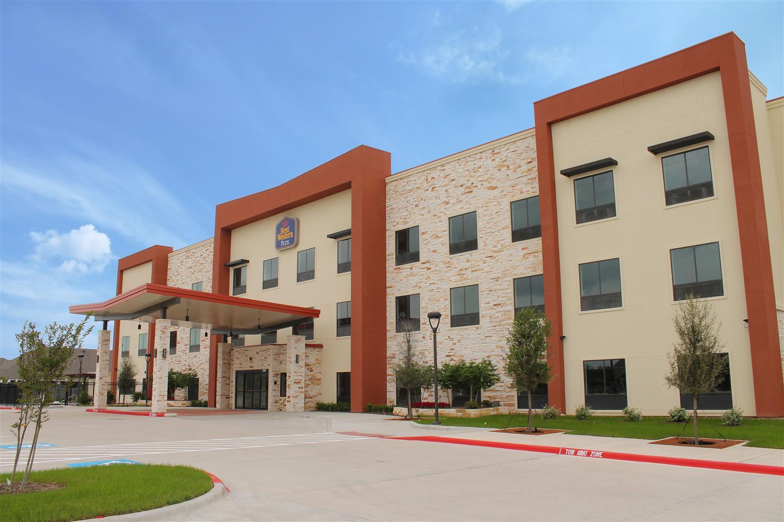 Best Western Plus College Station Inn & Suites Экстерьер фото